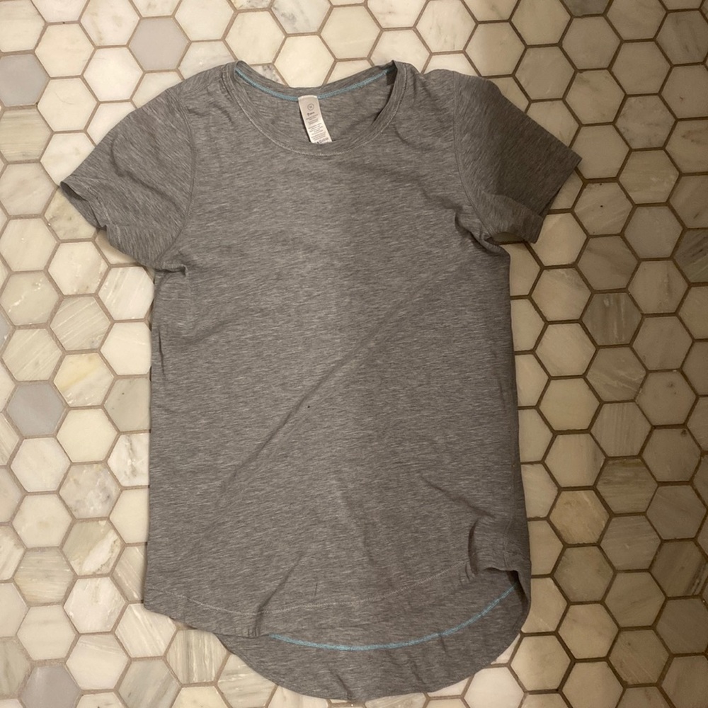 ivivva shirt